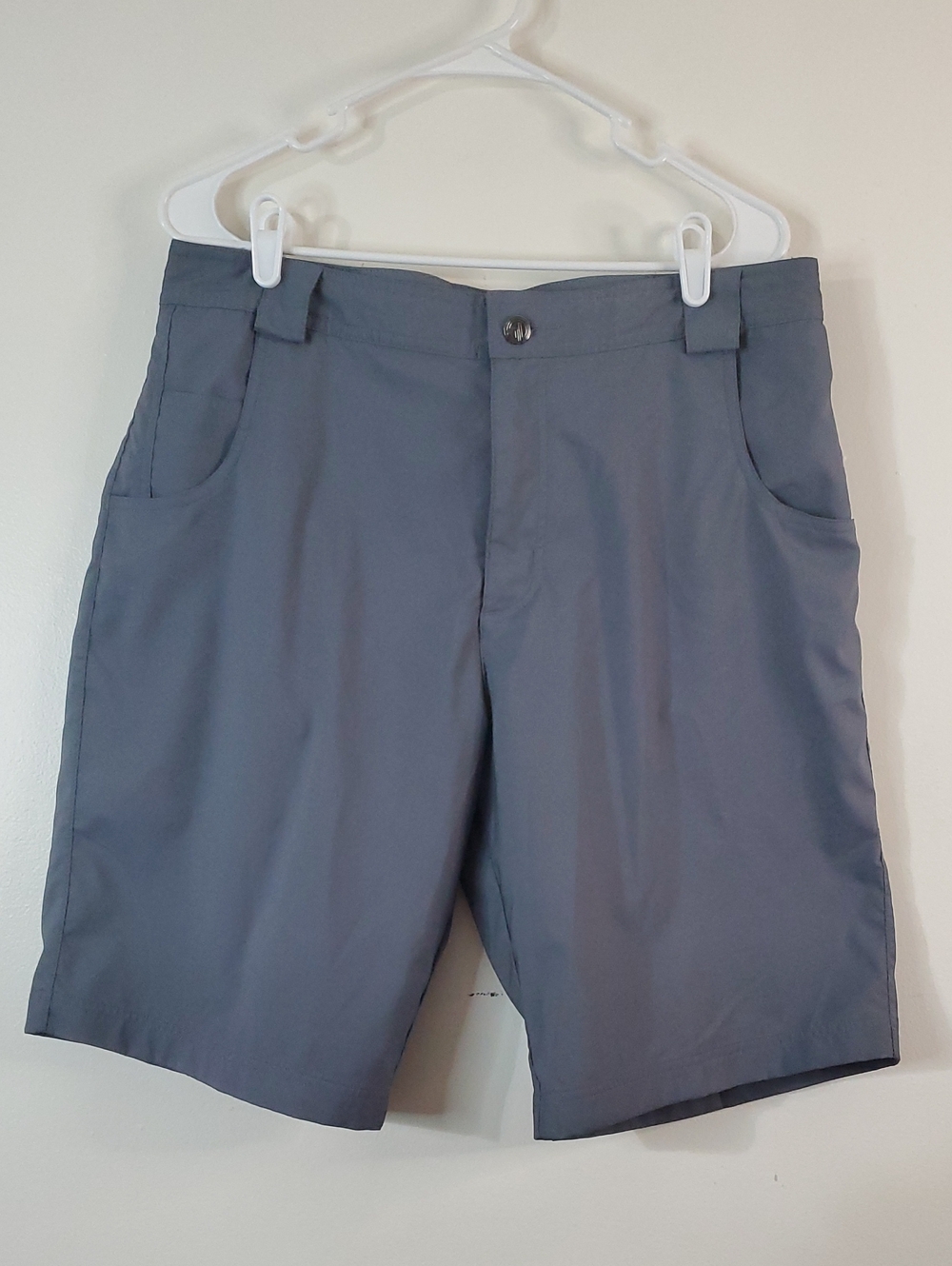 Men's Straight Down 10" Grey Golf Shorts Size 34 Casual Athleisure Preppy